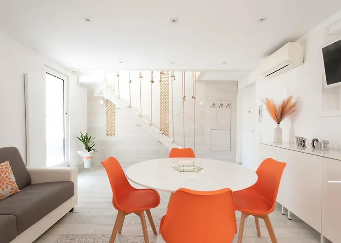 Ca' Sciarrin Near Rialto Bridge *